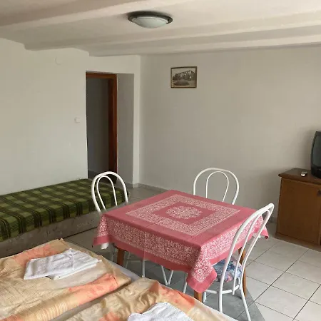 Eden Apartman Apartment *