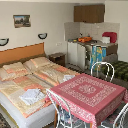 Eden Apartman