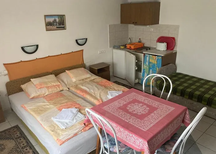 Eden Apartman